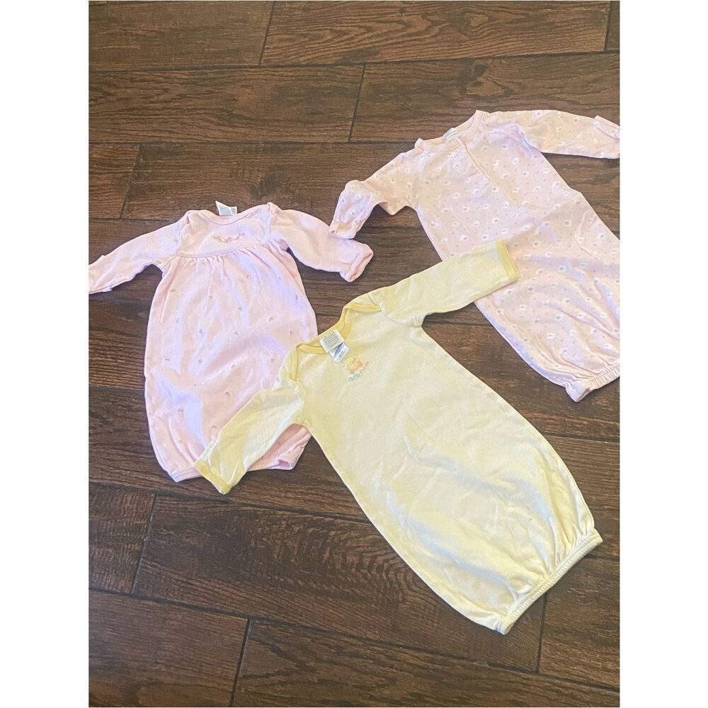 Lot 3 Babe Gown Child Of Mine Size 0-3m Carter’s 0-3 To 11 Lb